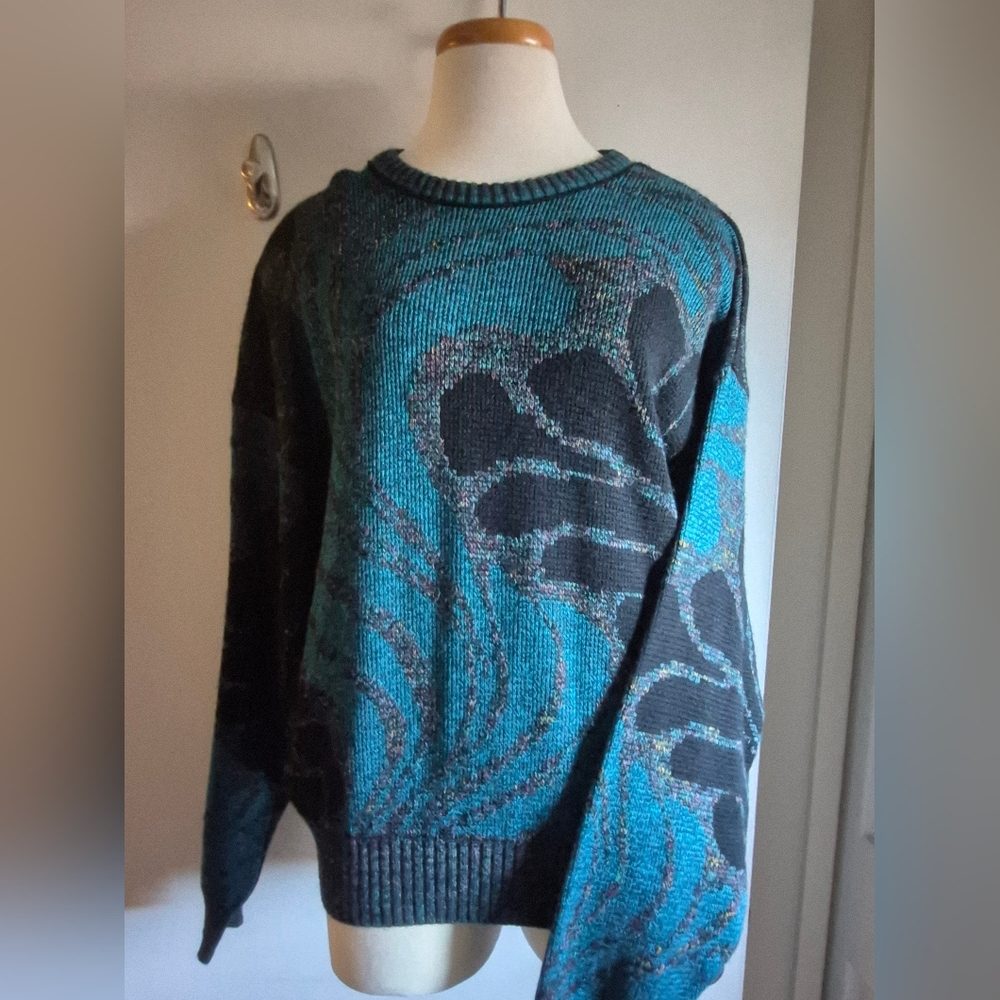 London Fog Blue and Black Vintage Sweater